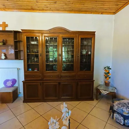 Meraki House